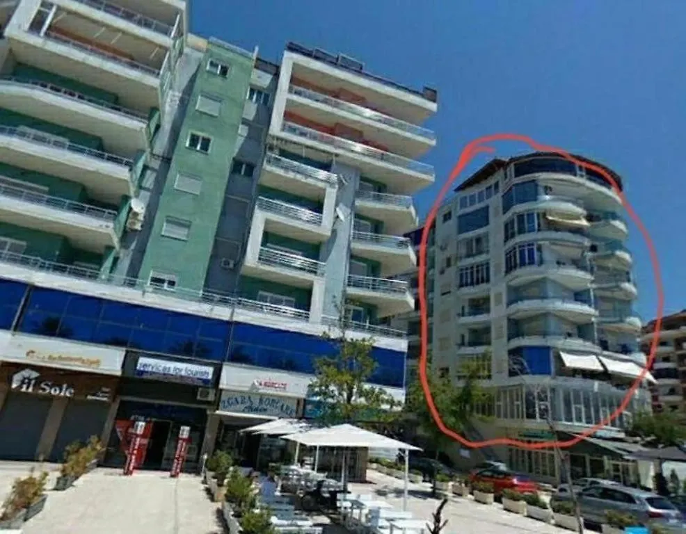 Vivi La Tua Vacanza Con L'Appartamento 2 Di Ervin! Enjoy Your Holiday With Ervin'S Apartment 2! Vlorë Albania