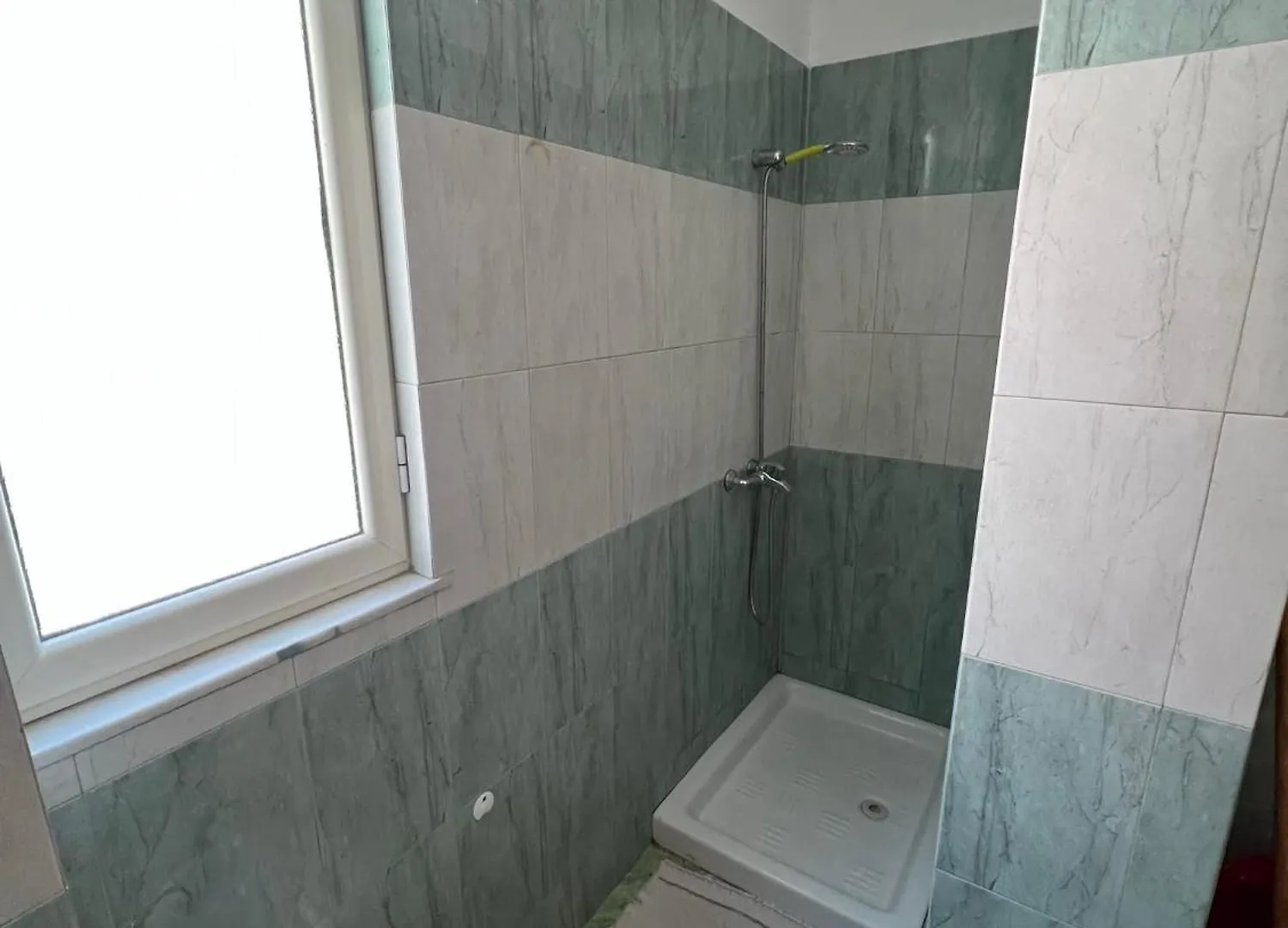 Vivi La Tua Vacanza Con L'Appartamento 2 Di Ervin! Enjoy Your Holiday With Ervin'S Apartment 2! Vlorë 0*,  Albania